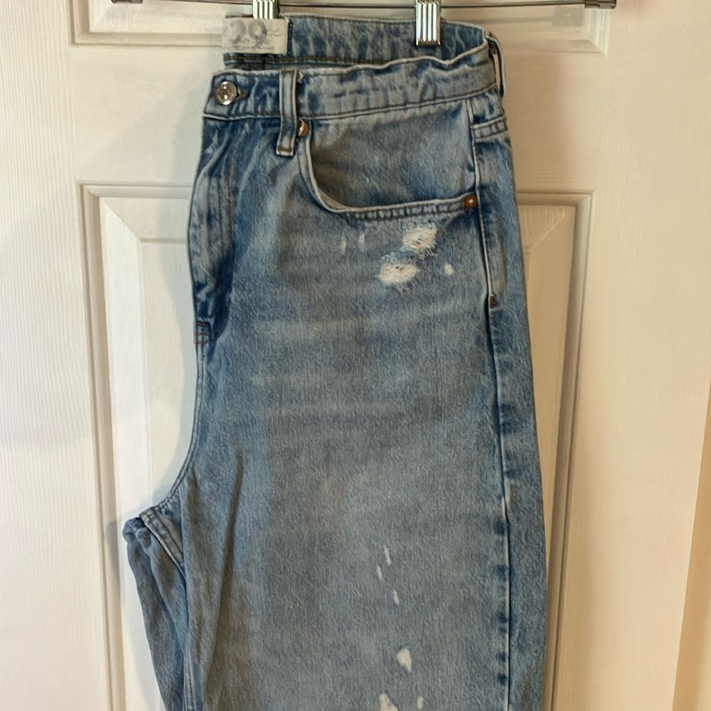 Free People High Waisted light wash Jeans size 29